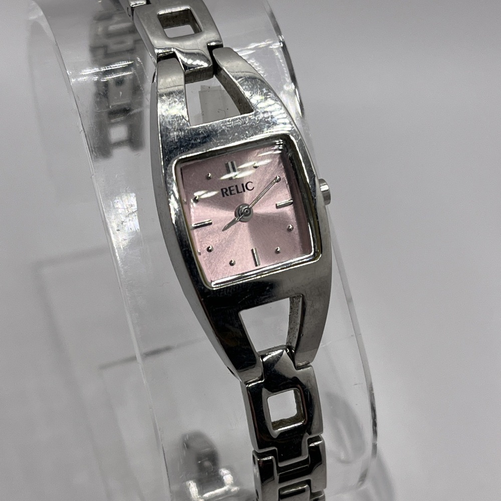 Relic Women's Quartz Watch Pink‎ Dial Silver 6.5" Band ZR33544 - New Battery